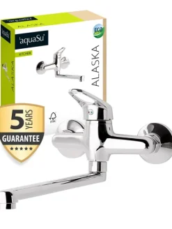 aquaSu® Küchenarmatur Alaska, Wasserhahn Küche, Spültischarmatur zur Aufputz-Wandmontage, langer Auslauf schwenkbar, Einhebelmischer für Spüle mit Messingkern und Wasserspar-Mischdüse, chrom, 796095
