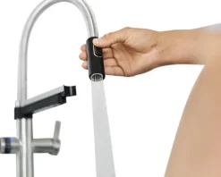 Blanco Küchenarmatur mit Filterfunktion DRINK.FILTER EVOL-S PRO edelstahl gebürstet 526311