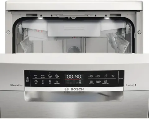 Bosch Freistehender Geschirrspüler 45 cm für 10 Maßgedecke 8,7 l 44 dB (A) SPS6EMI21E