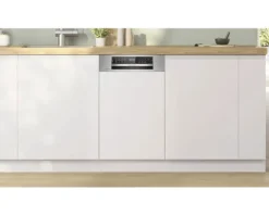 Bosch Teilintegrierter Geschirrspüler 45 cm für 10 Maßgedecke 8,7 l 44 dB (A) SPI6EMS21E