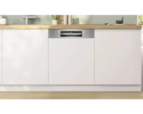 Bosch Teilintegrierter Geschirrspüler 60 cm für 13 Maßgedecke 9 l 46 dB (A) SMI4HTS14E