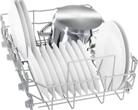 Bosch Unterbaugeschirrspüler 45 cm für 10 Maßgedecke 9,5 l 44 dB (A) SPU4HMS10E edelstahl