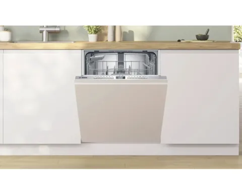 Bosch Vollintegrierter Geschirrspüler 60 cm für 13 Maßgedecke 9 l 46 dB (A) SBV4HTX14E