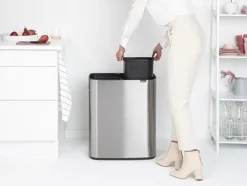 Brabantia Hochwertiger Abfallsammler Mit Touch Öffnung 2 x 30 Liter HxBxT 65,6 x 54,5 x 31 cm Edelstahl
