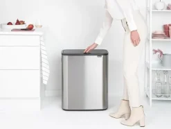 Brabantia Hochwertiger Abfallsammler Mit Touch Öffnung 2 x 30 Liter HxBxT 65,6 x 54,5 x 31 cm Edelstahl