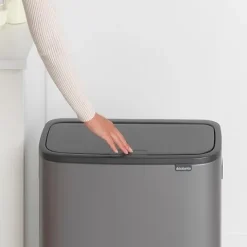 Brabantia Hochwertiger Abfallsammler Mit Touch Öffnung 2 x 30 Liter HxBxT 65,6 x 54,5 x 31 cm Platin