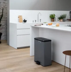 Curver Deco Bin Duo Mülleimer - 26L+ 26L - mit Pedal, cool grey