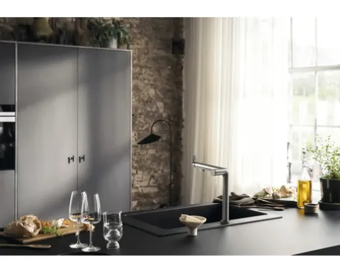 hansgrohe Küchenarmatur mit Filterfunktion AQITTURA M91 FilterSystem 240 edelstahl gebürstet mit Filterkopf 76804800