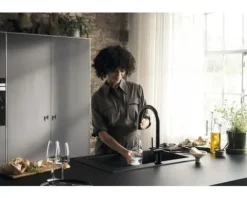 hansgrohe Küchenarmatur mit Filterfunktion AQITTURA M91 schwarz matt mit Filterkopf und Mineralisierungskartusche Harmony mit Filter 76801670
