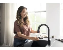 hansgrohe Küchenarmatur mit Filterfunktion AQITTURA M91 schwarz matt mit Filterkopf und Mineralisierungskartusche Harmony mit Filter 76801670