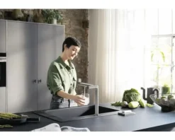 hansgrohe Küchenarmatur mit Filter- und Sprudelfunktion AQITTURA M91 SodaSystem 240 edelstahl gebürstet mit Filterkopf, Mineralisierungskartusche Harmony mit Filter, CO2 Flasche und SodaBase ComfortZone 76810800