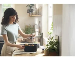 hansgrohe Küchenarmatur mit Handbrause ZESIS 160 M33 edelstahl gebürstet 74822800