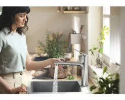 hansgrohe Küchenarmatur mit Handbrause ZESIS M33 chrom 74804000