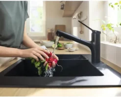 hansgrohe Küchenarmatur mit Handbrause ZESIS 150 M33 schwarz matt 74820670