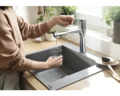 hansgrohe Küchenarmatur mit Handbrause ZESIS 160 M33 chrom 74823000