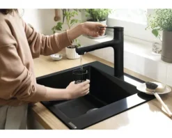hansgrohe Küchenarmatur mit Handbrause ZESIS 160 M33 schwarz matt 74822670