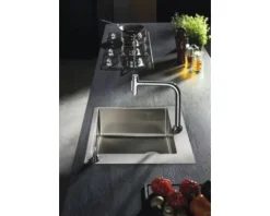 hansgrohe 2-Loch Küchenarmatur mit Handbrause METRIS SELECT 200 M71 chrom 73818000