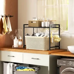 HOMCOM Mikrowellenregal erweiterbares 2-Stufig Mikrowellen Regal mit 3 Haken Küchenregal Stehend Küchen Organizer Mikrowellenständer Mikrowellenhalter Küchenaufbewahrung für Arbeitsplatte Schwarz