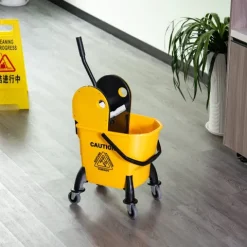 HOMCOM Reinigungswagen Fahreimer Putzeimer Wischwagen mit Auswringvorrichtung 26 Liter, Gelb, 44 x 36 x 90 cm