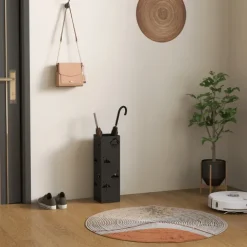 HOMCOM Schirmständer Regenschirmhalter mit 4 Haken, abnehmbare Wasserauffangschale Deko Schirmhalter für Sonnenschirm, Regenschirme & Gehstöcke Stahl 15,5 x 15,5 x 49 cm Schwarz