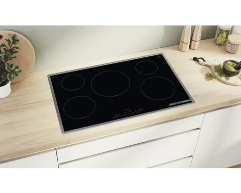 Induktionskochfeld mit Rahmen Bosch 80,2 x 52,3 cm 5 Kochzonen PIV845HB1E