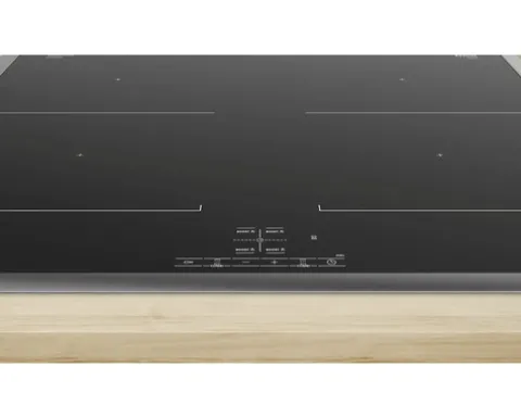 Induktionskochfeld mit Rahmen Bosch 58,3 x 51,3 cm 4 Kochzonen NVQ645CB6E