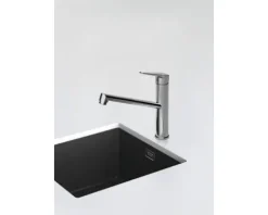 Küchenarmatur mit Einhebelmischer Schock Metis edelstahlfinish 526000