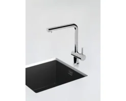Küchenarmatur mit Einhebelmischer Schock Epos chrom 540003