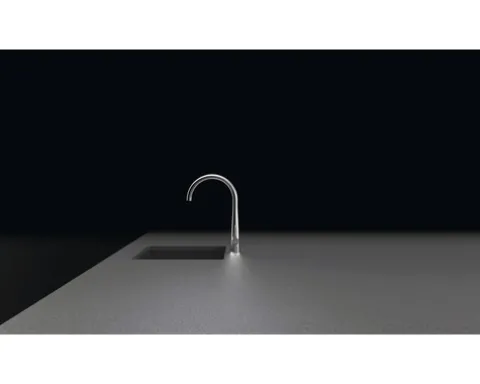 Küchenarmatur mit Einhebelmischer GOTA schwarz 521000