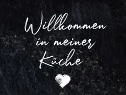 Küchenrückwand | Spritzschutz | Küche | Fliesenspiegel | Willkommen in meiner Küche | Wandschutz für Herd & Spüle | inkl. Klebepads und Saugnäpfen für eine flexible Befestigung | Format: 60x40 cm WCO00019