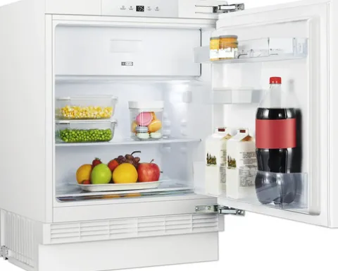 Kühlschrank mit Gefrierfach PKM KS117UBE BxHxT 59,5 x 81,8 x 54,5 cm Kühlteil 104 l Gefrierteil 17 l