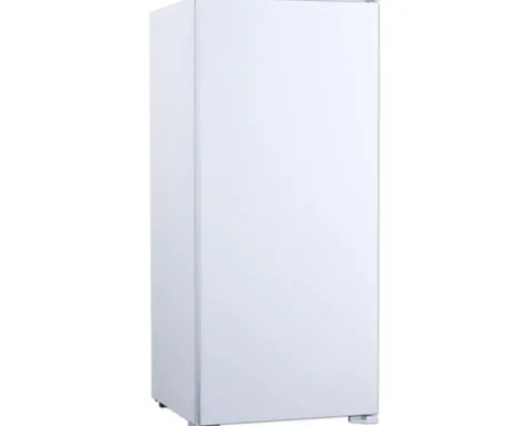 Kühlschrank mit Gefrierfach Wolkenstein WKS190.4EEB BxHxT 54 x 123 x 54 cm Kühlteil 167 l Gefrierteil 14 l