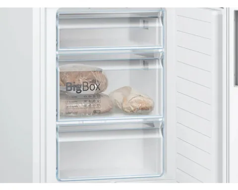 Kühl- und Gefrierkombination Bosch KGE36AWCA BxHxT 60 x 186 x 65 cm Kühlteil 214 l Gefrierteil 94 l weiß