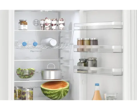 Kühl- und Gefrierkombination Bosch BxHxT 60 x 203 x 66,5 cm Kühlteil 260 l Gefrierteil 103 l weiß KGN392WCF