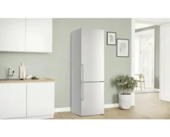 Kühl- und Gefrierkombination Bosch BxHxT 60 x 203 x 66,5 cm Kühlteil 260 l Gefrierteil 103 l silber KGN39AIAU