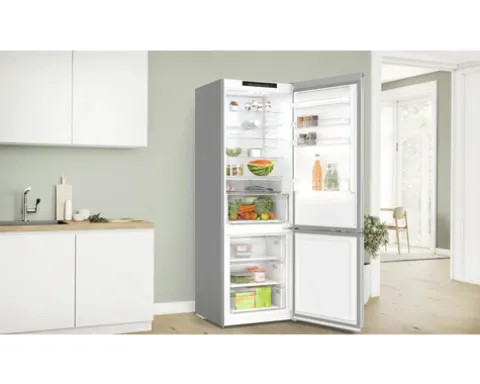 Kühl- und Gefrierkombination Bosch BxHxT 70 x 203 x 66,7 cm Kühlteil 311 l Gefrierteil 129 l silber KGN492IAF