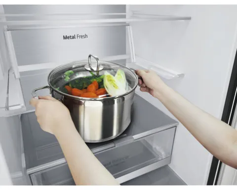 Kühl- und Gefrierkombination LG GBB92MCACP BxHxT 59.5 x 203 x 67.5 cm Kühlteil 277 l Gefrierteil 107 l für 5 Flaschen