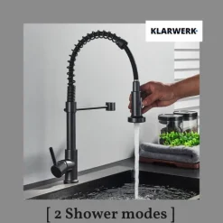 KLARWERK® Bernd | Gastronomie Küchenarmatur Schwarz mit Feder | Flex Edelstahl Wasserhahn Küche | Mischbatterie 360° drehbar | Hochdruck 2 Anschlüsse
