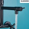 KLARWERK® Björn | Gastronomie Armatur Wandmontage Schwarz | Profi Küchenarmatur Edelstahl Zwei Brausen Feder | Doppelspülbecken Wasserhahn Restaurant