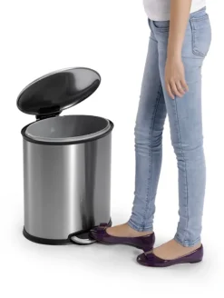 PROREGAL Ellipsenförmiger Treteimer Aus Gebürstetem Edelstahl 20 Liter HxBxT 44,8 x 32,5 x 35,6 cm Silber