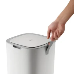 PROREGAL Moderner Quadratischer Abfalleimer Mit Smart Sensor 30 Liter HxBxT 59 x 27 x 27 cm Weiß