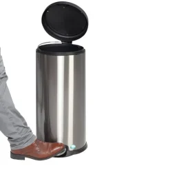 PROREGAL Robuster Tretabfallsammler Mit Fußpedal Gedämpftes Schließen 30 Liter HxBxT 63 x 31 x 37 cm Edelstahl Silber