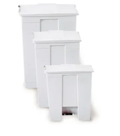 PROREGAL Rubbermaid Robuster Pedaleimer 30 Liter HxBxT 43,5 x 40 x 41,3 cm Aus Konformen Polyethylen Weiß