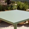 Quadratischer Bistro-Gartentisch mit klappbarer Tischplatte 70 x 70 x 72 cm - Oviala