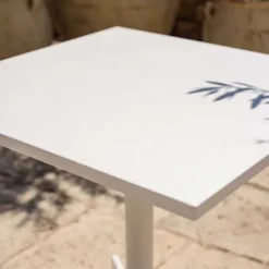Quadratischer Bistro-Gartentisch mit klappbarer Tischplatte 70 x 70 x 72 cm - Oviala