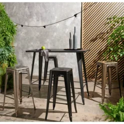 Set aus 4 Barhockern aus mattem Metall 43 x 43 x 76 cm - Oviala