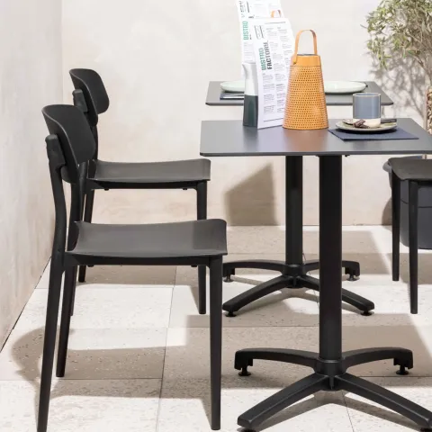 Set aus zwei Stühlen aus Polypropylen 82 x 48 x 48 cm - Oviala