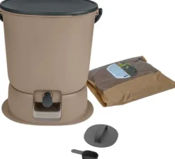 Skaza Bokashi Essential Biomülleimer Küche (15,3 Liter) + Base - Komposteimer Küche und Garten aus recyceltem Kunststoff - Starter Set + incl. 1 kg Fermentation Starter - Capuccino