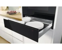 Wärmeschublade Bosch Serie 8 schwarz BIC7101B1