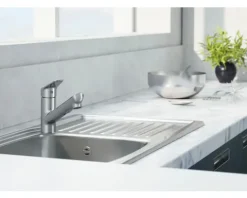 SERIES Küchenarmatur mit Brause OKAB chrom glänzend